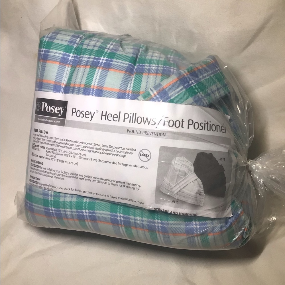 Pair Of Posey Plaid Heel Pillows Foot Positioner Quilted New!